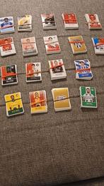 Voetbalplaatjes, Ophalen of Verzenden, Zo goed als nieuw, Meerdere plaatjes