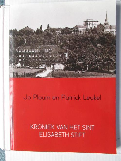 Kerkrade: Kroniek van het Sint Elisabeth Stift., Boeken, Geschiedenis | Stad en Regio, Gelezen, Verzenden