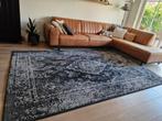 Vloerkleed, Huis en Inrichting, Stoffering | Tapijten en Kleden, Ophalen, 200 cm of meer, Grijs, Zo goed als nieuw