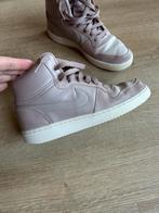 Nike 40 (39) hoge sneakers oudroze lichtpaars, Ophalen of Verzenden, Zo goed als nieuw, Roze, Sneakers of Gympen