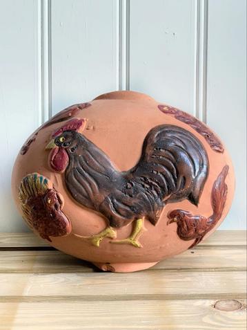 Terracotta stoofpot - reliëf v. kalkoen, kip & haan - Italië beschikbaar voor biedingen