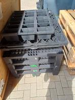 8 kunststof pallets diverse maten, Doe-het-zelf en Verbouw, Kratten en Dozen, Ophalen, Gebruikt