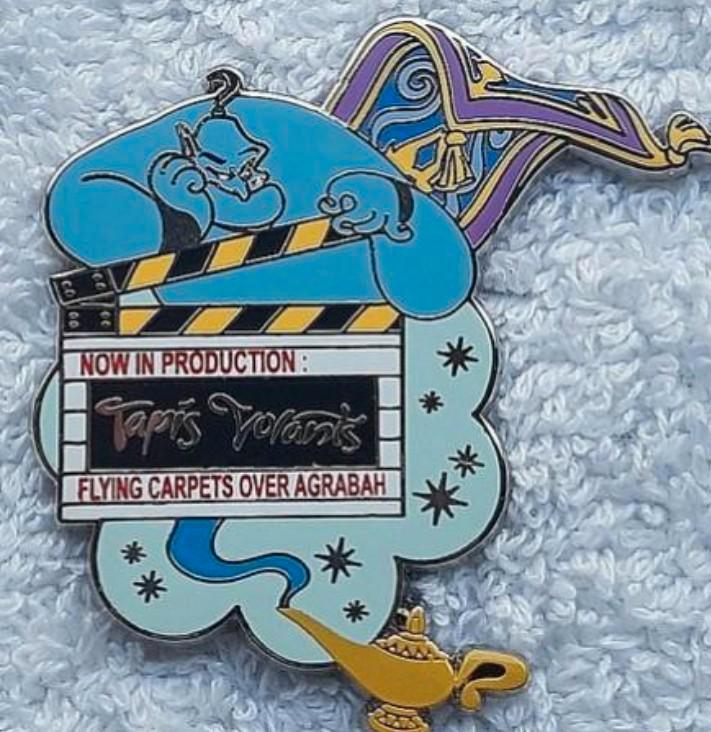 Disney Aladdin 'Tapis Volants' flying carpet Pin Gezocht!, Verzamelen, Speldjes, Pins en Buttons, Zo goed als nieuw, Speldje of Pin