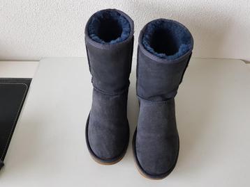 Originele Ugg maat 38 ( Uk 5.5 ) blauwe boots laarzen  beschikbaar voor biedingen