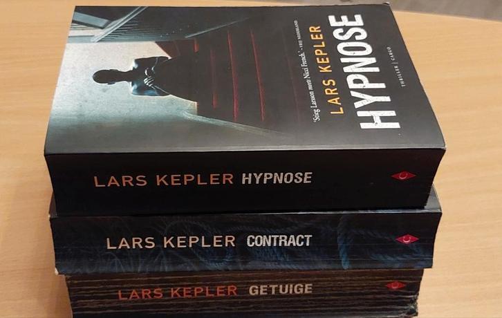 8 Boeken van Lars Kepler, Boeken, Thrillers, Zo goed als nieuw, Ophalen of Verzenden
