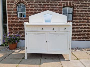 Leuke retro / brocante commode beschikbaar voor biedingen
