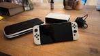 Nintendo Switch OLED - Wit, Spelcomputers en Games, Spelcomputers | Nintendo Switch, Ophalen of Verzenden, Zo goed als nieuw, Met 1 controller