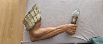 Vintage 1930's Strongarm Beer sign with torch lamp beschikbaar voor biedingen