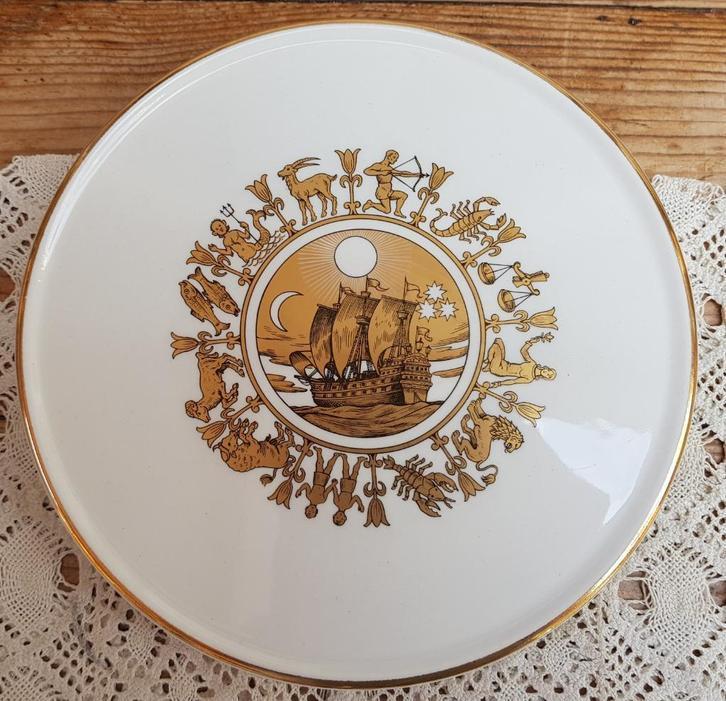 SALE Frans kaas plateau, GIEN, sterrenbeelden & zeilschip, Antiek en Kunst, Curiosa en Brocante, Ophalen of Verzenden