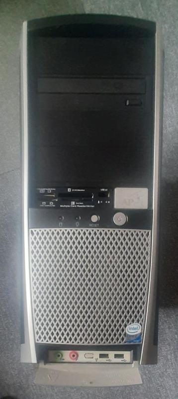 Desktop PC beschikbaar voor biedingen