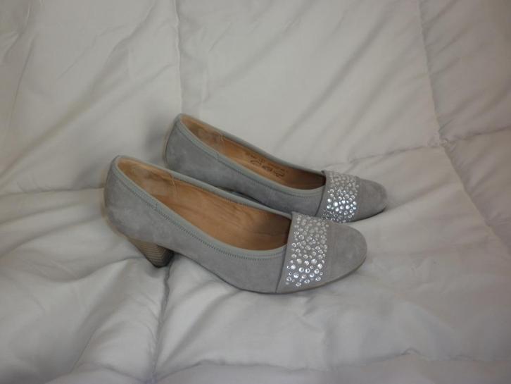 pumps maat 37 merk : Gabor, Kleding | Dames, Schoenen, Zo goed als nieuw, Pumps, Grijs, Ophalen of Verzenden
