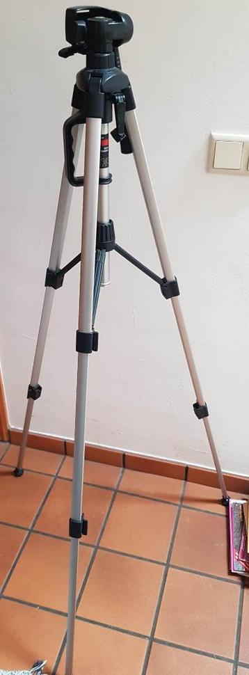 Hama Profil 72 Driepoot Statief voor Foto Film Video enz beschikbaar voor biedingen