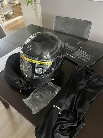 Scorpion EXO R1 EVO AIR Carbon (Maat S) NIEUW IN DOOS  beschikbaar voor biedingen