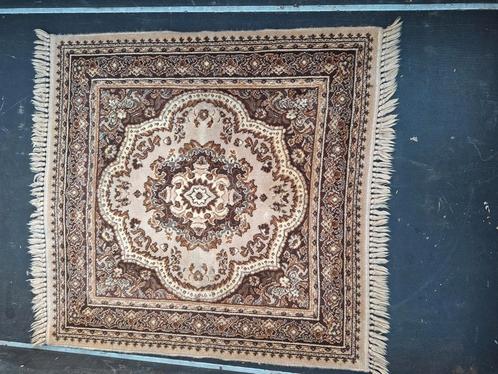 WEEKEND AANBIEDING Tafelkleed 120 bij 130, Antiek en Kunst, Antiek | Kleden en Textiel, Ophalen
