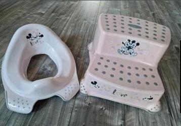 2x Toiletbril verkleiner met 1x opstapkrukje beschikbaar voor biedingen