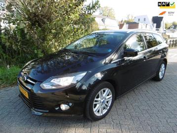 Ford Focus Wagon 1.6 EcoBoost Titanium 182pk Clima Navi Trek beschikbaar voor biedingen
