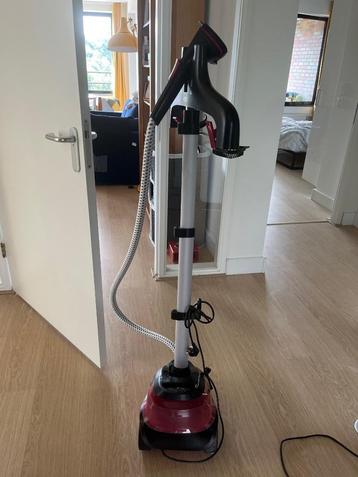 Kledingstomer beschikbaar voor biedingen