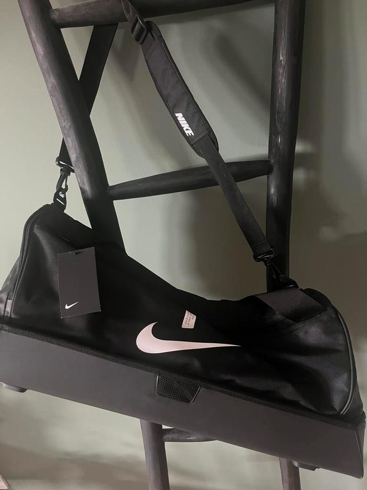 Vitesse Nike sporttas zwart voetbaltas weekendtas tassen, Sieraden, Tassen en Uiterlijk, Tassen | Sporttassen, Nieuw, Unisex volwassen