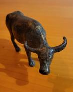 Antiek bronzen beeldje van een waterbuffel., Ophalen of Verzenden