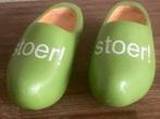 Houten klompjes - groen - tekst “stoer!”, Sport en Fitness, Bowlen, Ophalen, Zo goed als nieuw, Overige typen