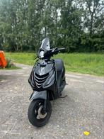 Piaggo Zip 2V 4Takt Sp zwart Full option, Fietsen en Brommers, Scooters | Piaggio, Ophalen, Maximaal 45 km/u, Zip, Zo goed als nieuw