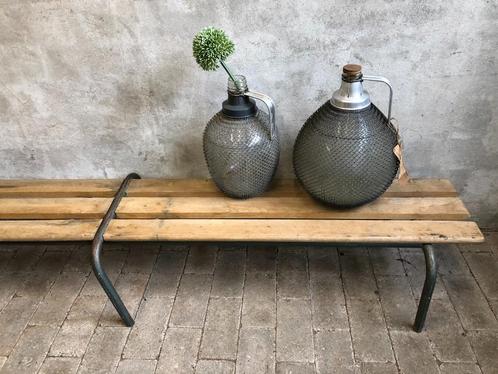 Kinder schoolbankje | salontafel | plantentafel | halbank, Huis en Inrichting, Tafels | Salontafels, Gebruikt, Minder dan 50 cm