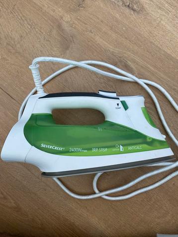 Silvercrest Stoomstrijkijzer 2400W - Zo Goed Als Nieuw beschikbaar voor biedingen