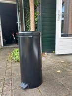 Prullenbak brabantia zwart, Huis en Inrichting, Woonaccessoires | Prullenbakken, Ophalen, Kunststof, Met pedaal, 50 tot 75 cm