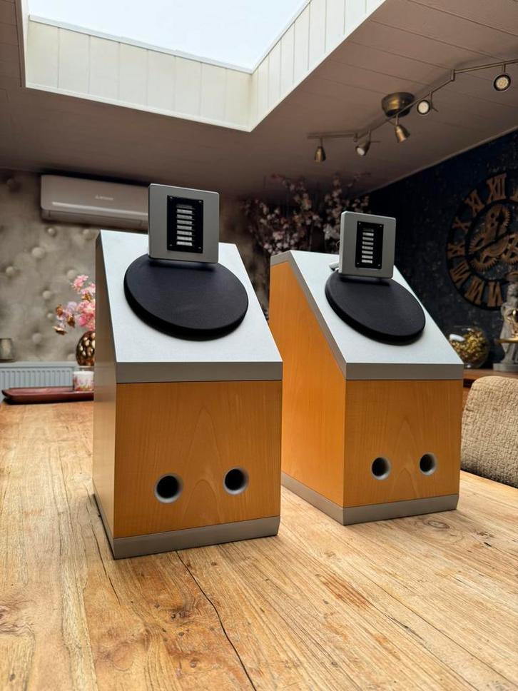 Mooie Heil A.M.T Aulos Luidsprekers, Audio, Tv en Foto, Luidsprekers, Zo goed als nieuw, Front, Rear of Stereo speakers, 60 tot 120 watt