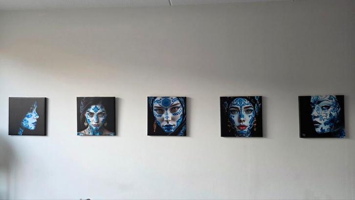 Delfts Blauw Geïnspireerde Portretten - Set van 5, Antiek en Kunst, Kunst | Tekeningen en Foto's, Ophalen of Verzenden