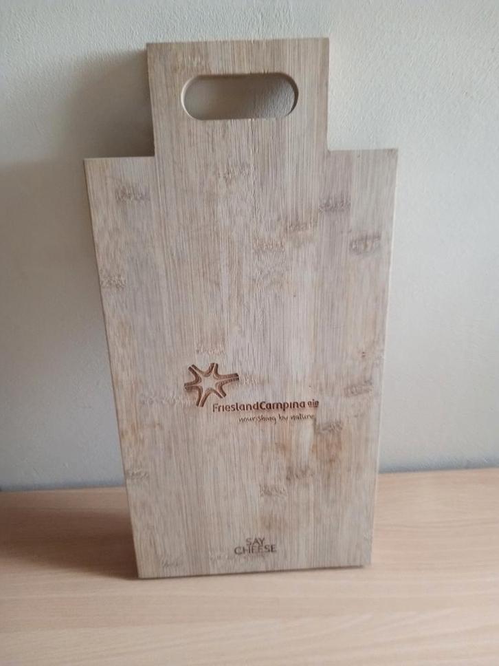 FrieslandCampina Houten Snijplank/Kaasplank, Huis en Inrichting, Keuken | Keukenbenodigdheden, Zo goed als nieuw, Ophalen of Verzenden