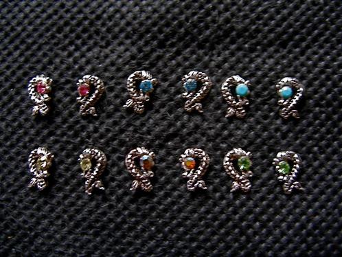 Zilveren 925 zilver oorknopjes oorstekers draak met steentje, Sieraden, Tassen en Uiterlijk, Oorbellen, Nieuw, Knopjes of Stekers