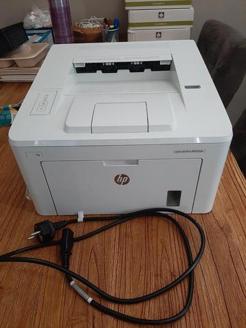 Printer, zeer netjes en weinig gebruikt + nieuwe cartrice   beschikbaar voor biedingen