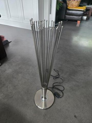 Vloerlamp tafellamp lamp halogeen  beschikbaar voor biedingen