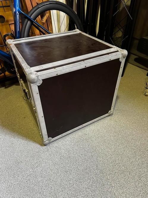 Thon flightcase 10 u, Muziek en Instrumenten, Licht en Laser, Zo goed als nieuw, Licht, Ophalen of Verzenden