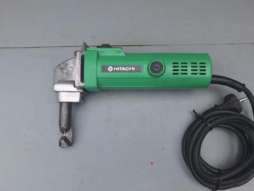 Hitachi CN16 knabbelschaar beschikbaar voor biedingen