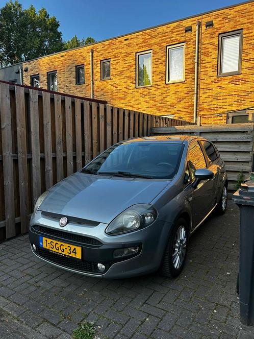 Fiat Punto 1.4 Multi-air 77KW 5DR 2010 Grijs, Auto's, Fiat, Bedrijf, Punto, Benzine, B, Hatchback, Handgeschakeld, Geïmporteerd
