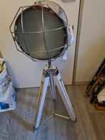 Stijlvolle Stande Lamp met Tripod Voet, Ophalen, 100 tot 150 cm, Zo goed als nieuw, Metaal