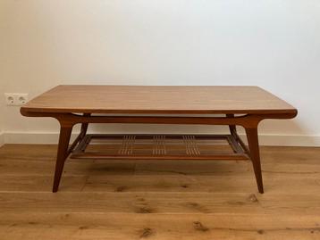 Vintage salontafel omkeerbaar blad beschikbaar voor biedingen