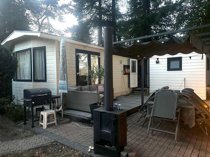 Zeer goed onderhouden chalet te koop camping de Flaasbloem, Caravans en Kamperen, Stacaravans, tot en met 3, Ophalen of Verzenden