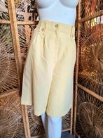 YatvaVintage: YV6219: Vintage 80s High Waisted Shorts Broek, Maat 38/40 (M), Kort, Geel, Ophalen of Verzenden