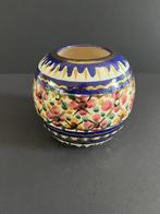 Majolica bont vaasje met bloemen Holland 113, Ophalen of Verzenden