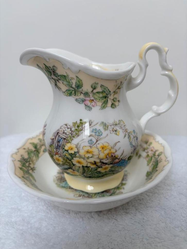 Royal Doulton Brambly Hedge Lente Melkkan en Kom, Antiek en Kunst, Antiek | Keramiek en Aardewerk, Ophalen of Verzenden
