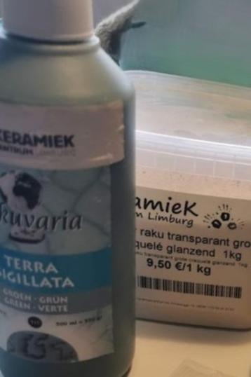 Raku glazuur en Rakuvaria Terra Sigillata Groen beschikbaar voor biedingen