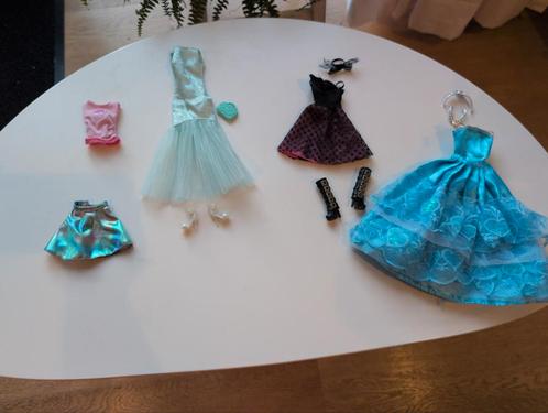 Kleding voor Barbie en Skipper. Zie prijs bij beschrijving., Kinderen en Baby's, Speelgoed | Poppen, Zo goed als nieuw, Ophalen of Verzenden