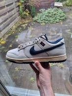 Nike Dunk Low SP x Stranger Things maat 42, Overige kleuren, Nieuw, Ophalen of Verzenden, Sneakers of Gympen