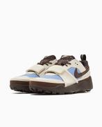Nike Travis Scott Zoom Field Jaxx Leche Blue Baroque 36.5, Blauw, Nieuw, Ophalen of Verzenden, Sneakers of Gympen
