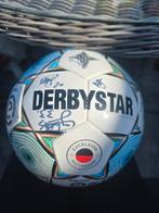Excelsior wedstrijdbal Derbystar gesigneerd door spelers, Sport en Fitness, Voetbal, Ophalen of Verzenden, Zo goed als nieuw, Bal