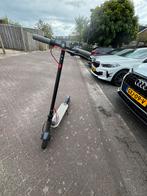 Elektrische step, Fietsen en Brommers, Steps, Ophalen of Verzenden, Gebruikt, Elektrische step (E-scooter), Stay on tuya