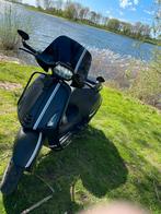 Vespa Sprint 50cc 4T 3V, Full options, 2019, Fietsen en Brommers, Scooters | Vespa, Gebruikt, Ophalen